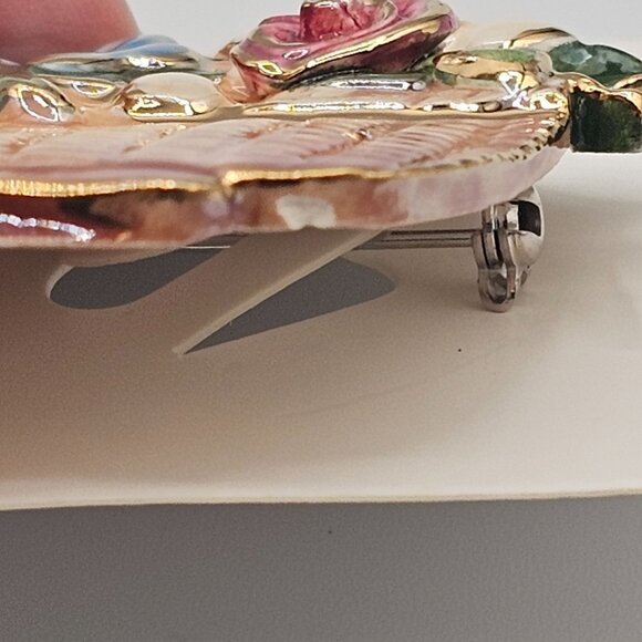 VTG Brooch Handpainted Ceramic Floral Basket Cottage Granny Core Boho Summer Pin - Picture 13 of 15